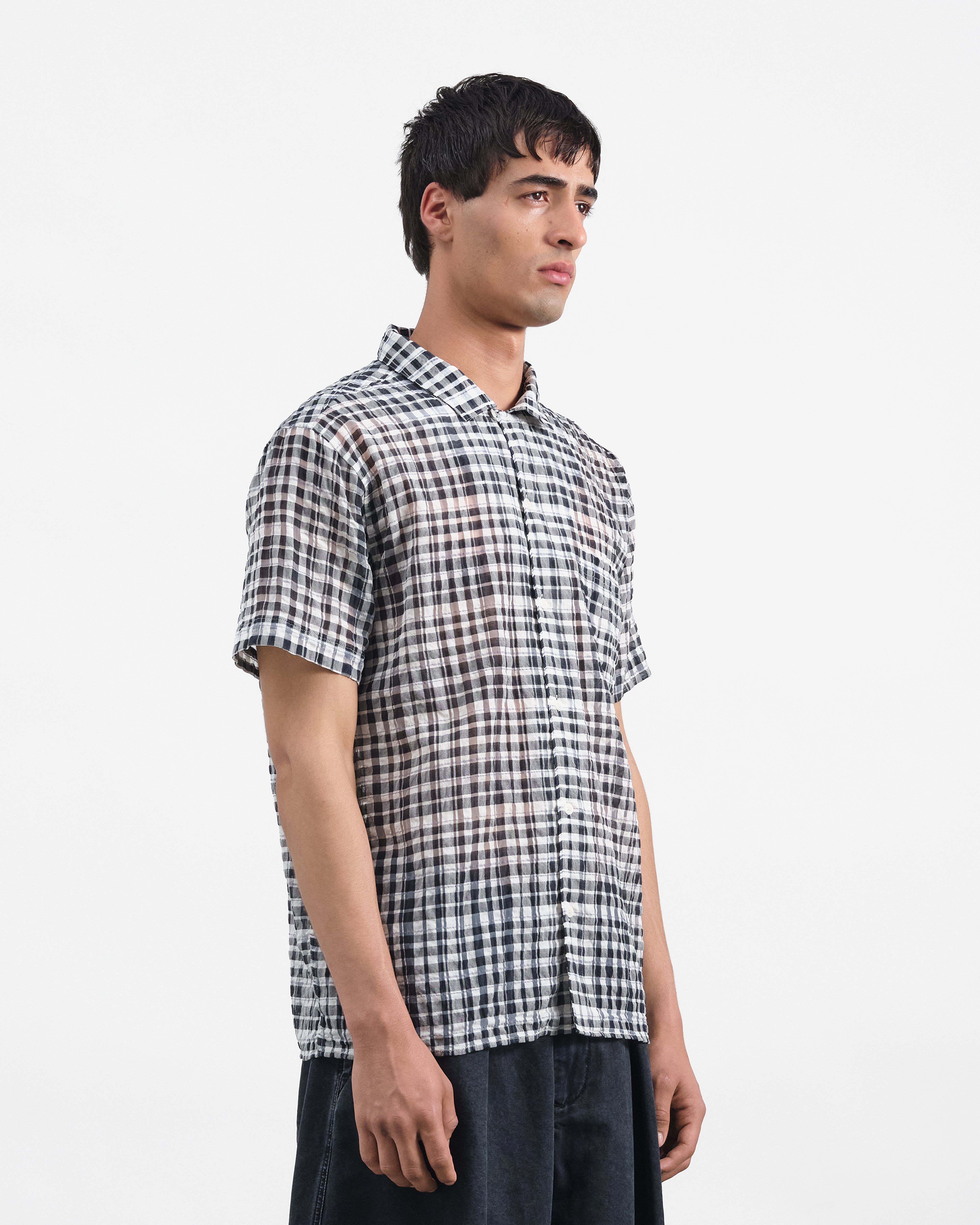 P2AMC_CHARCOL_OFFWHITE_03.jpg?