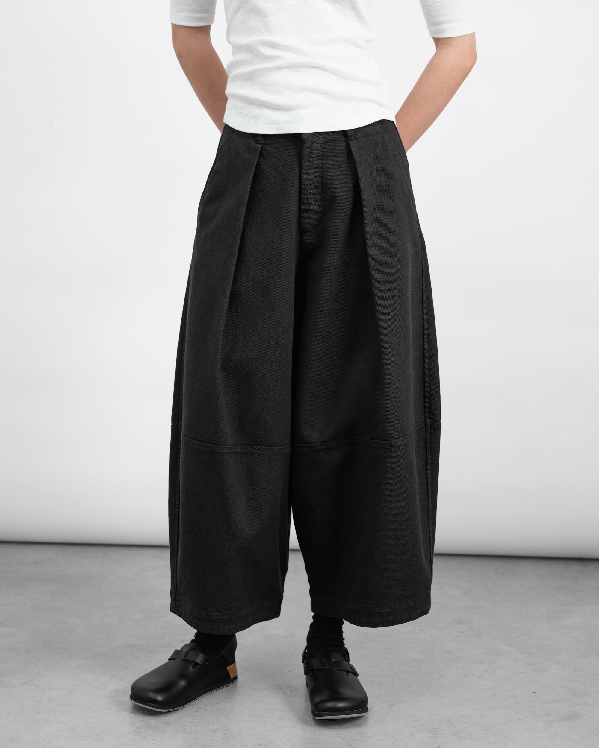 Earth Deadbeat Trouser Black | YMC | You Must Create